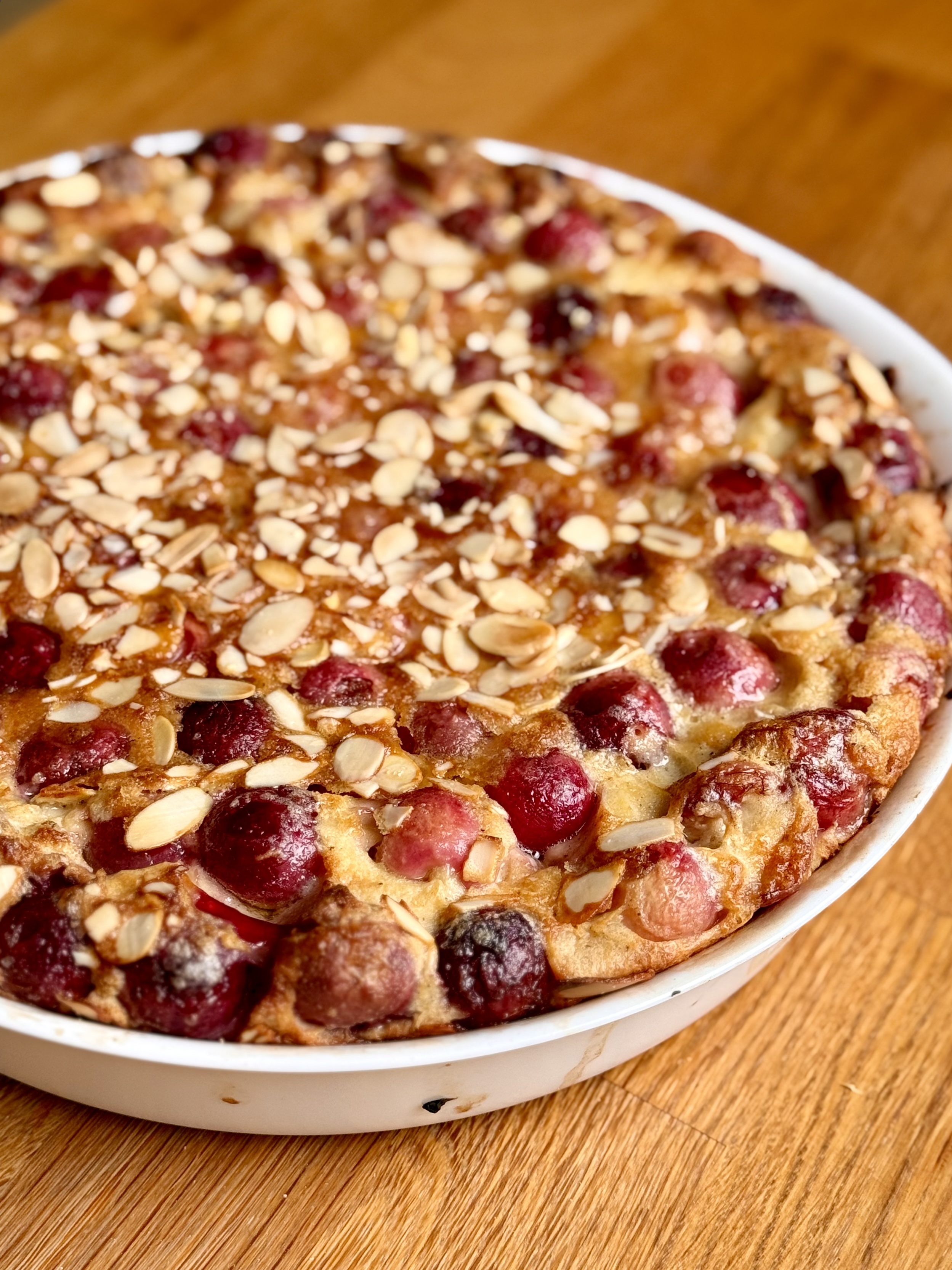 Clafoutis aux cerises, version yaourt grec